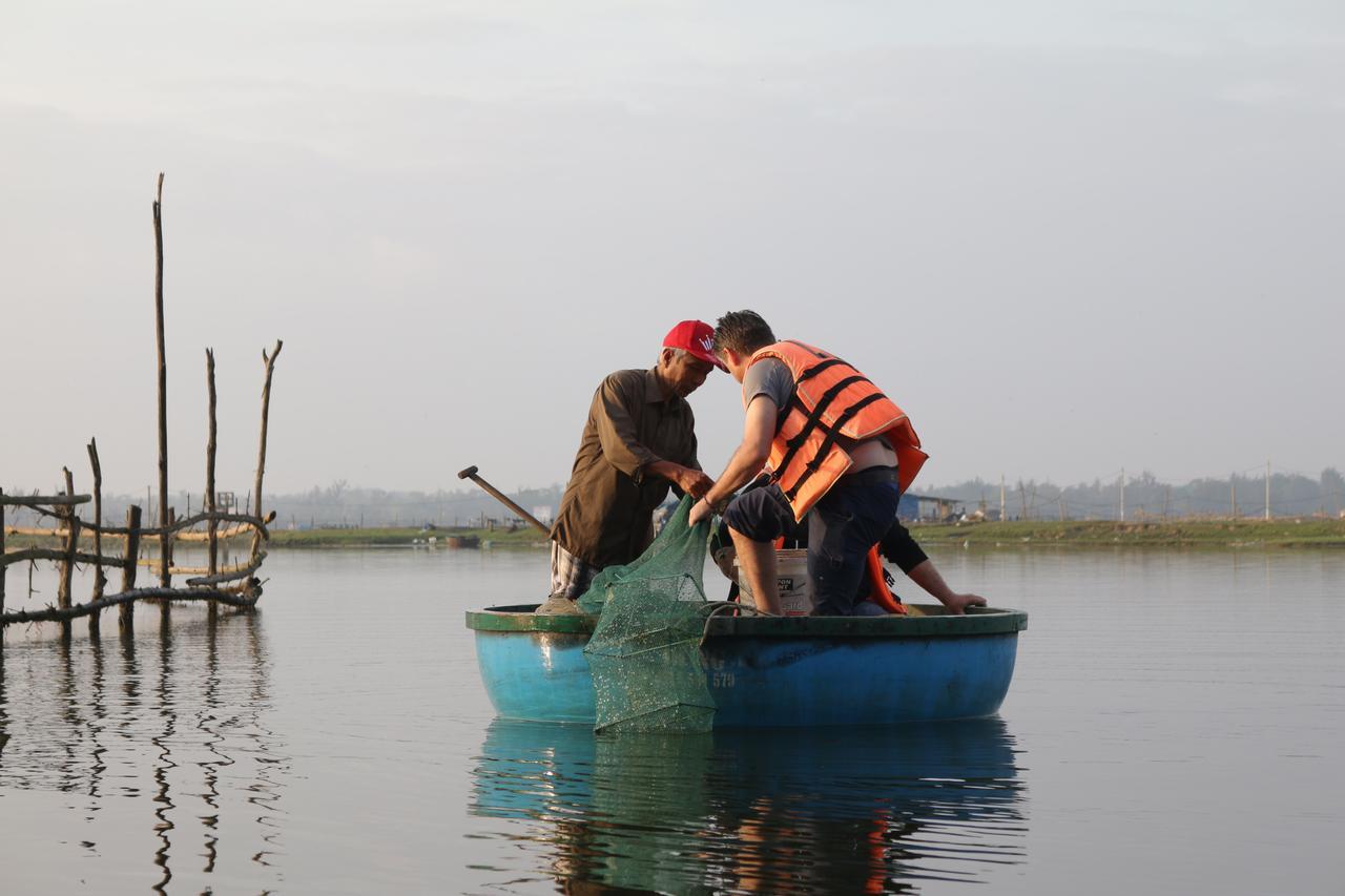 Ngoc Lan Homestay Tam Kỳ Exteriör bild